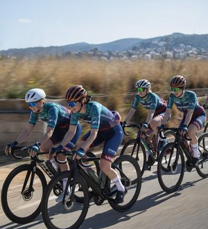 Fahrerinnen des VICC Damenteams